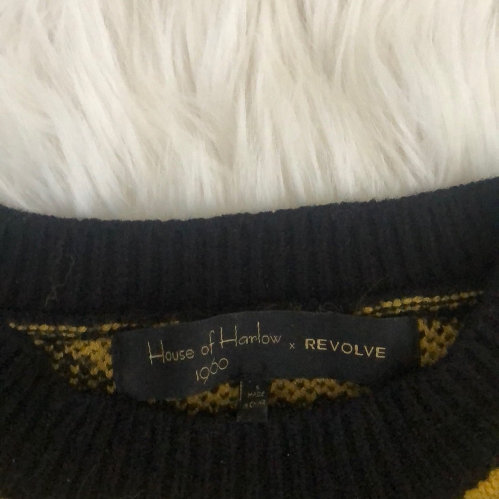 Sweater - Picture 2 of 3